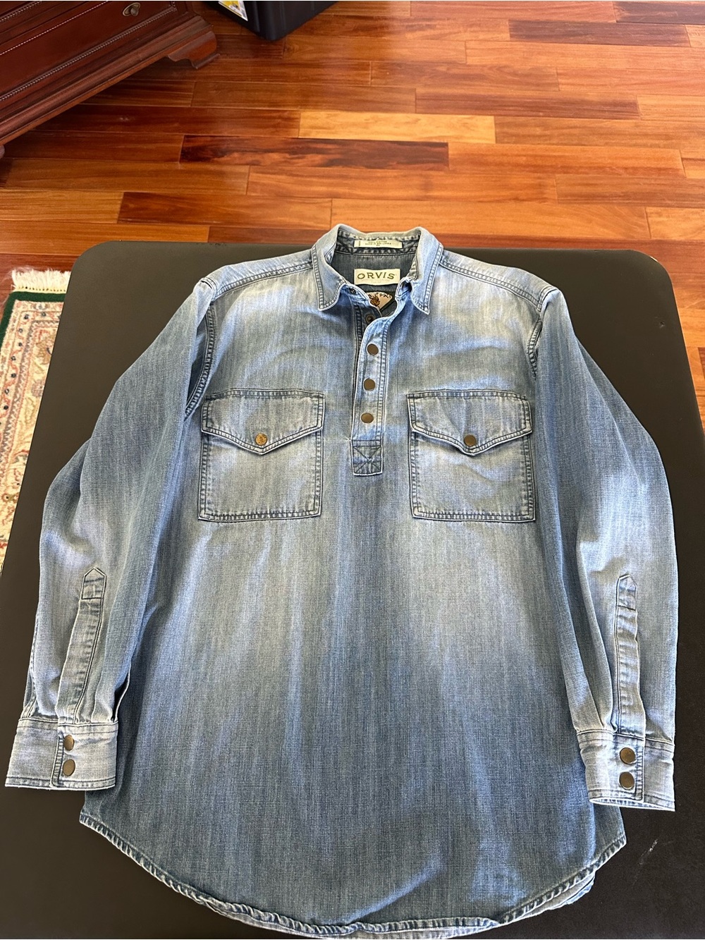 Orvis Light Blue Denim Button-Front Workshirt Mens Medium